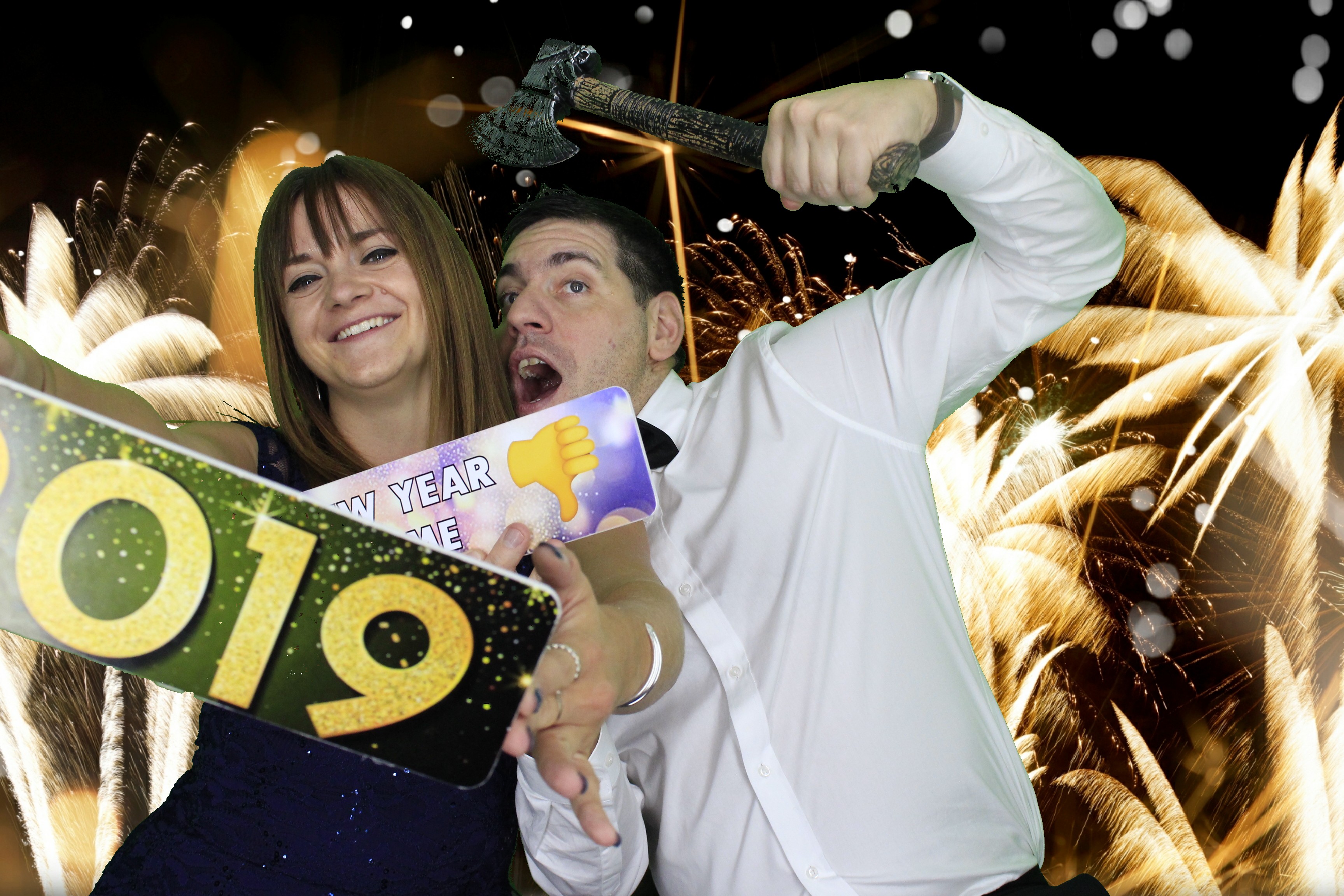 New Years Eve Party Silvermere | View more photos from the event at gallery.myphotoboothexperience.co.uk/u/MyPhotoBoothExperienceLtd/New-Years-Eve-Party-Silvermere